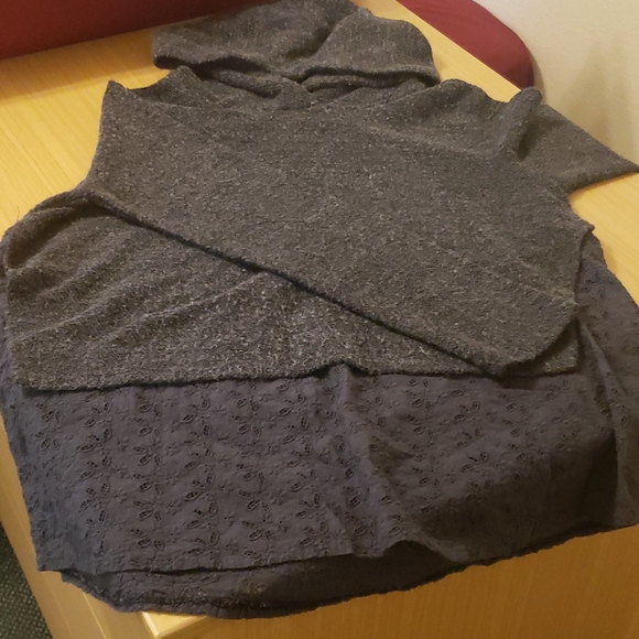Sokum Korean dark gray sweater - Picture 3 of 4